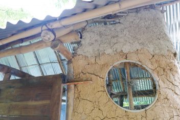 ma petite cabane d'argile - extérieur